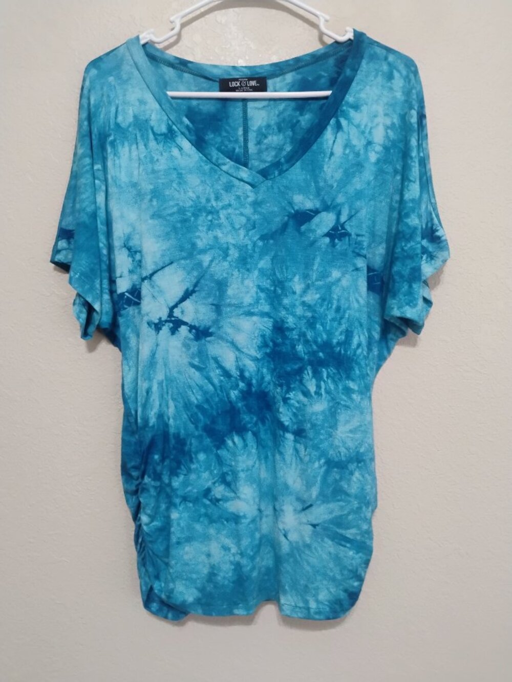 Lock & Love Blue Tie Dye V Neck Top L Dolman Sleeve Casual